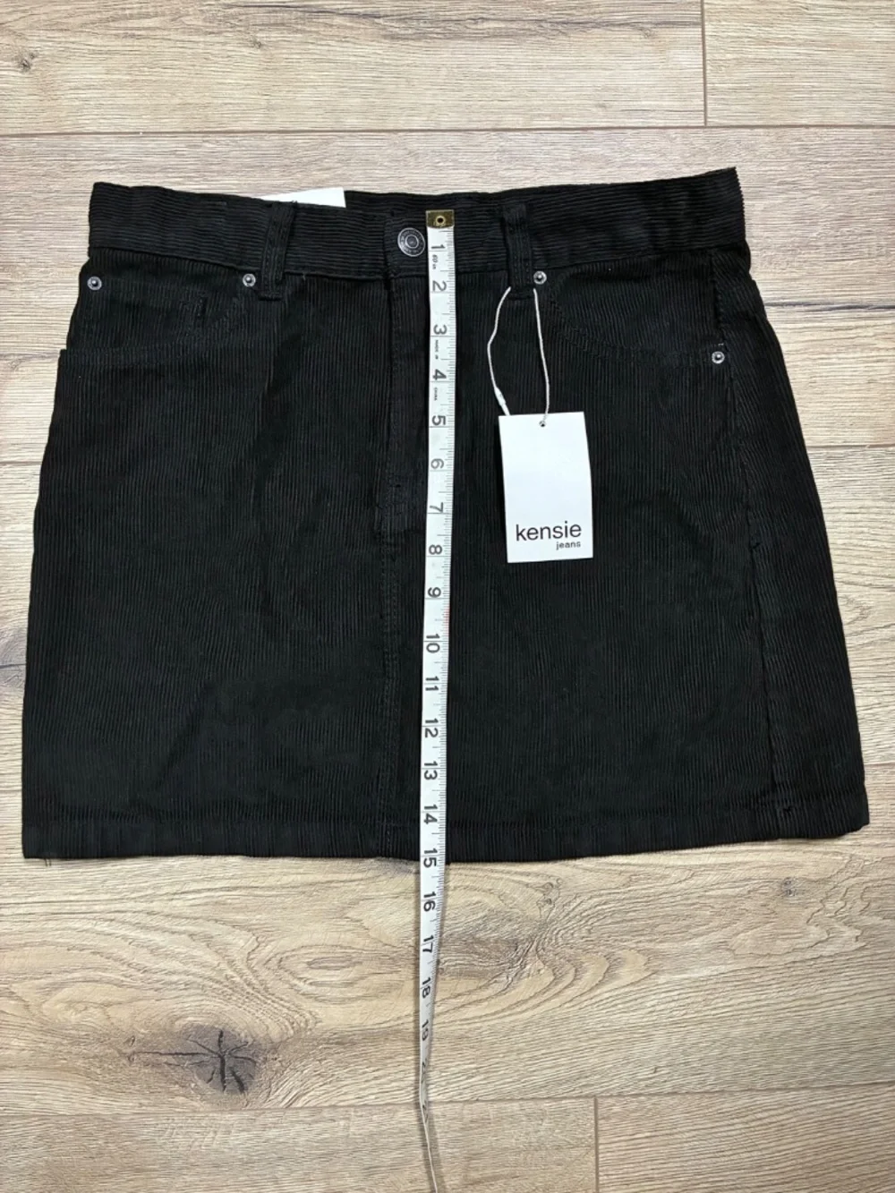 NWT Kensie Jeans Black Corduroy Mini Skirt Size 4/27